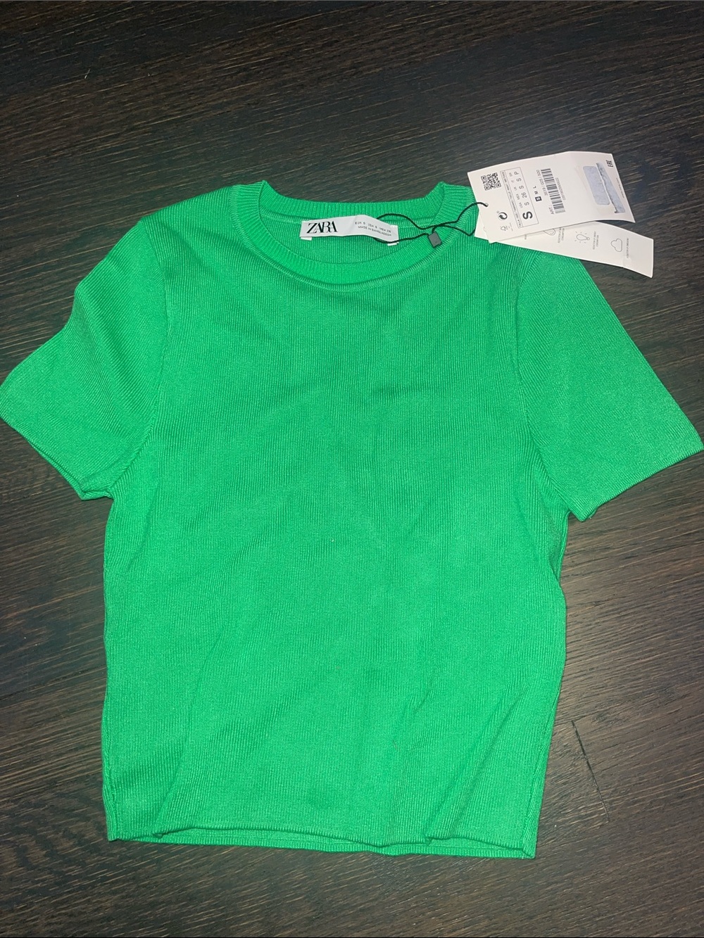 NWT ZARA Vibrant Green Ribbed Short Sleeve Top